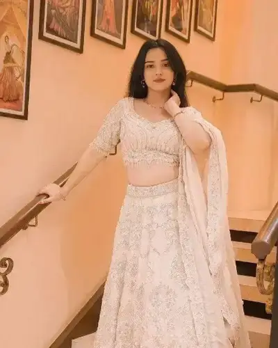 Escort Service In Fatehpur Sikri